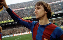Johan-Cruyff-at-Barcelona-e1372322906470[1].jpg